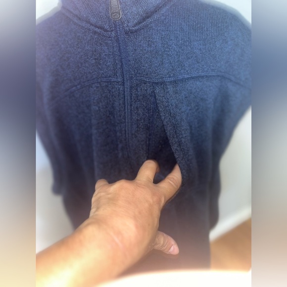 NWOT Wind River Men’s Vest w/ Front Zipper & Zippered Left Chest Pocket!! - Picture 5 of 7